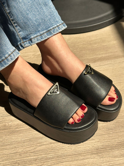 Plataforma | Ref. Prada